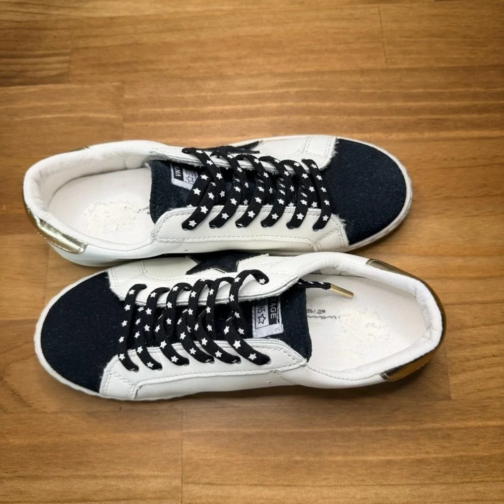 Vintage Havana Bianca Black White Star Leather Sneakers Women's Size 6